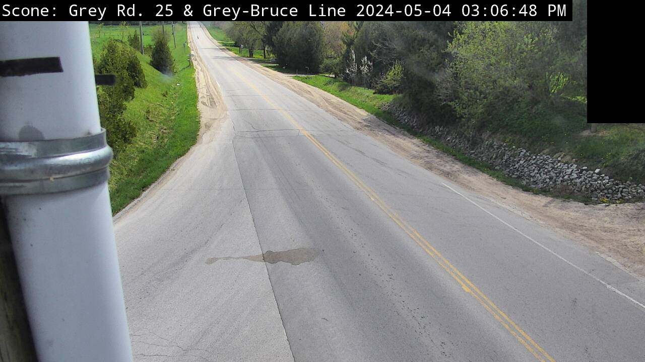 Grey Road 25 and Grey-Bruce Line / Bruce Road 10 (Scone)